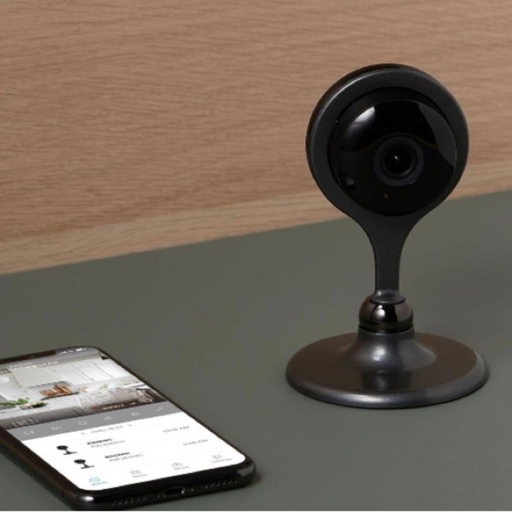 INDOOR WIRELESS SECURITY CAMERA by COVE  BRAND NEW